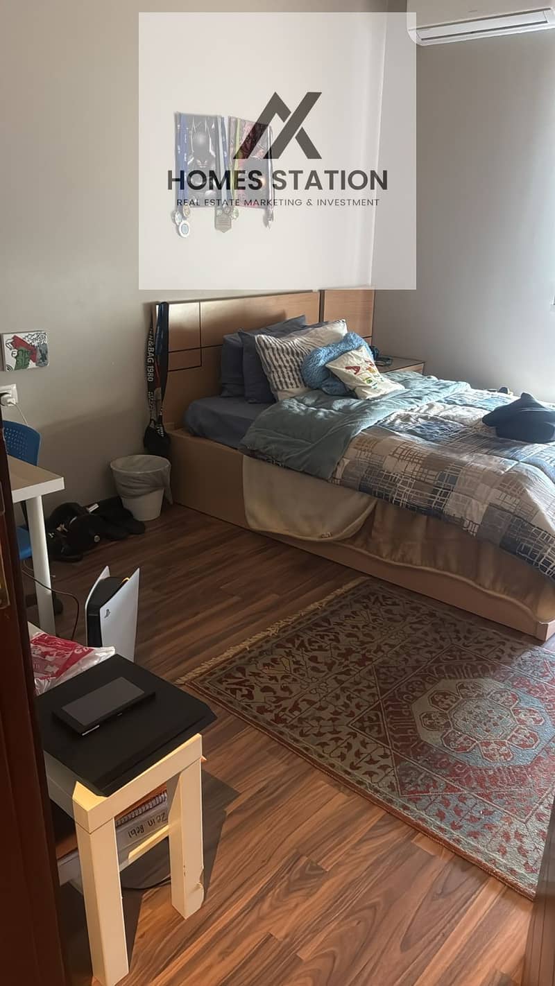 6 2482f8a4-d0fa-43f4-be6b-8003760f81e5. jpeg