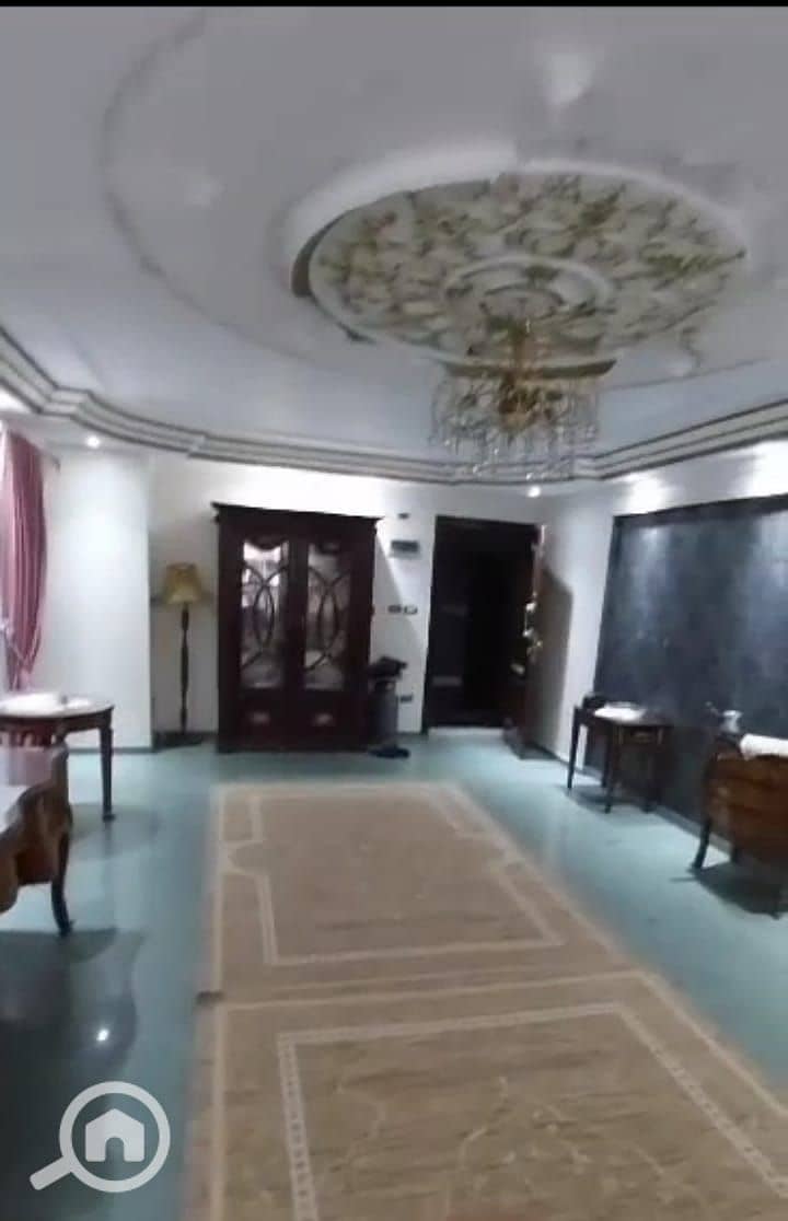 2 9696ec4c-9ffd-492a-97ff-b31222365f6f. jpg