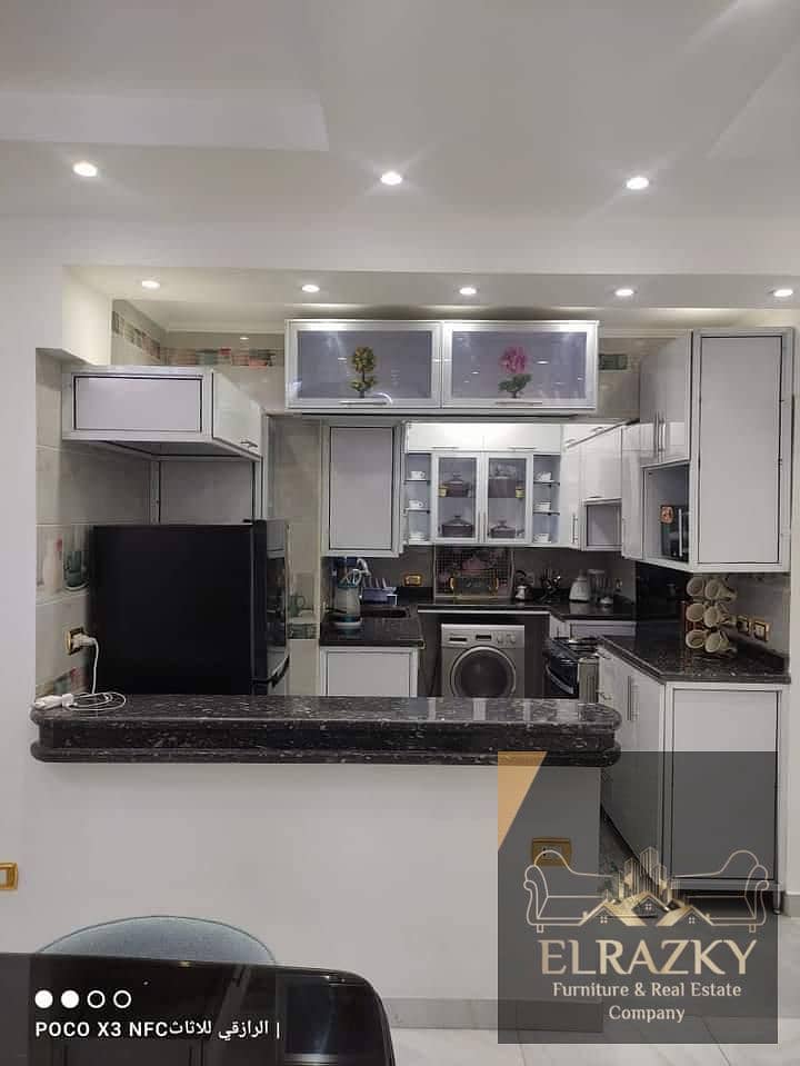 5 059241f0-9a73-4739-8a25-74f28d3b8d46. jpg