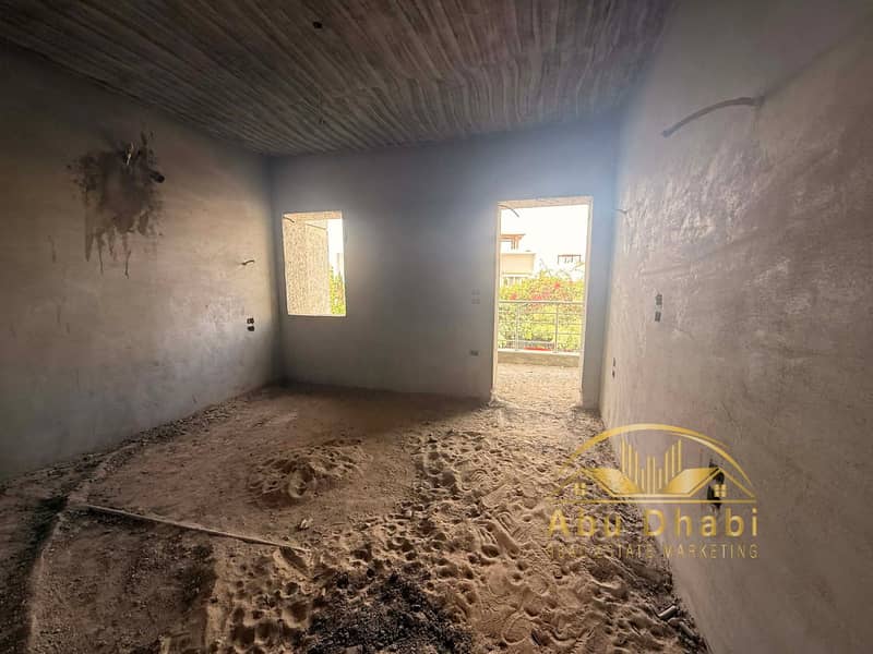 7 edf19d58-b8bb-44c3-ab95-967f303ea07b. jpg