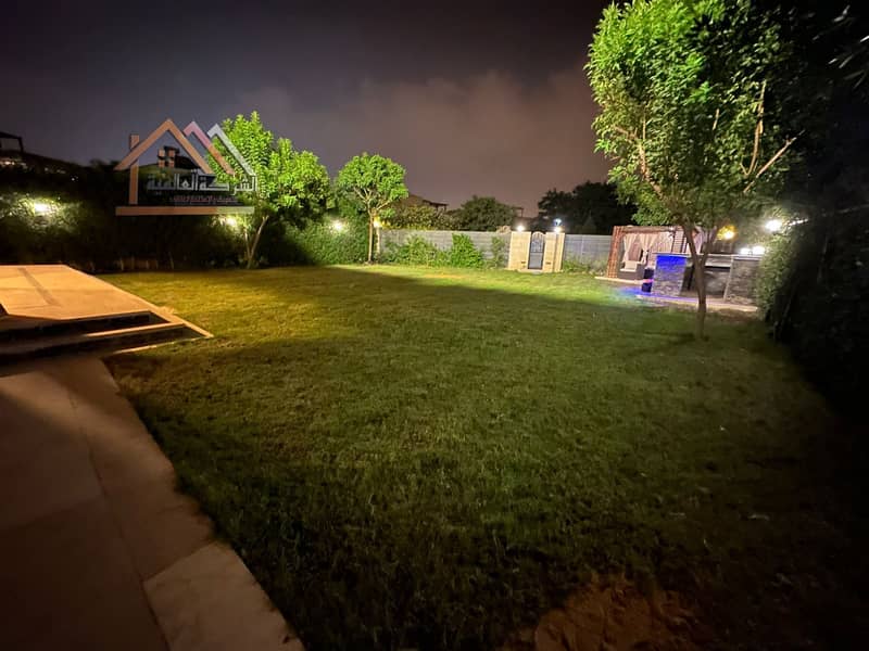 12 138c80e6-f3cc-4528-aff5-9795e279132e. jpeg