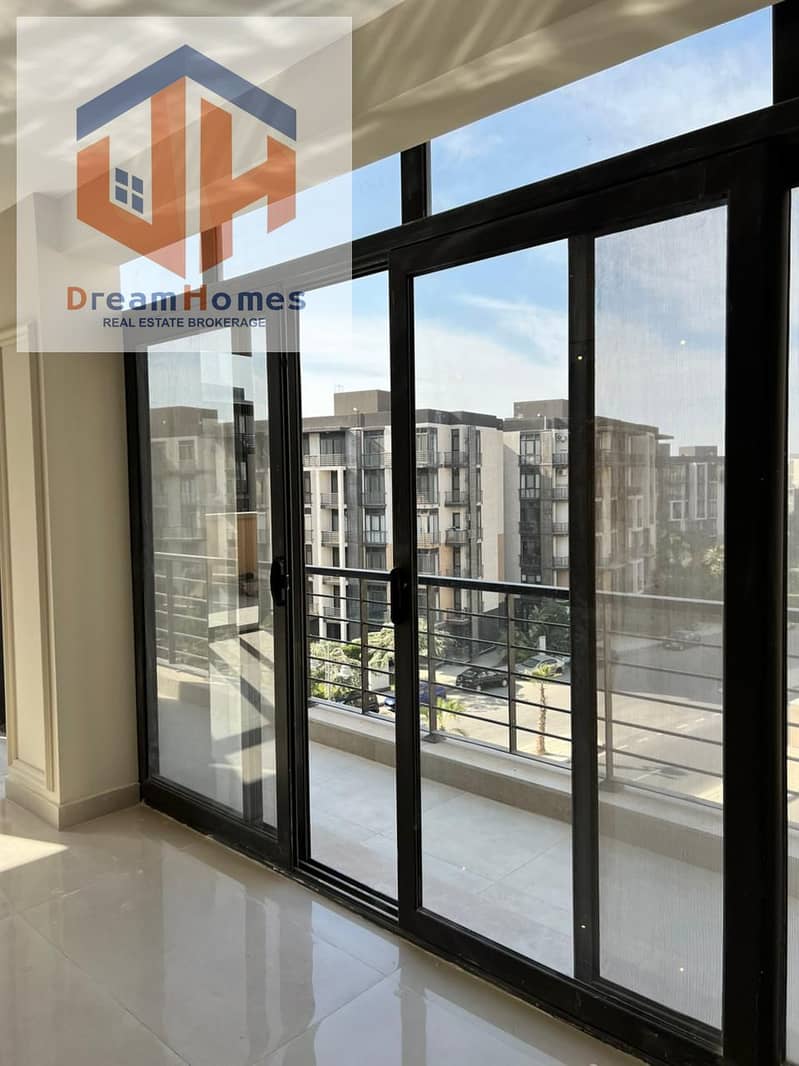 6 2d768df3-452d-4136-bdb3-23f4caddca71. jpg