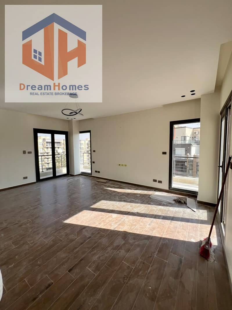 8 1e027643-3427-492a-b5e3-60d8811ce7f8. jpg