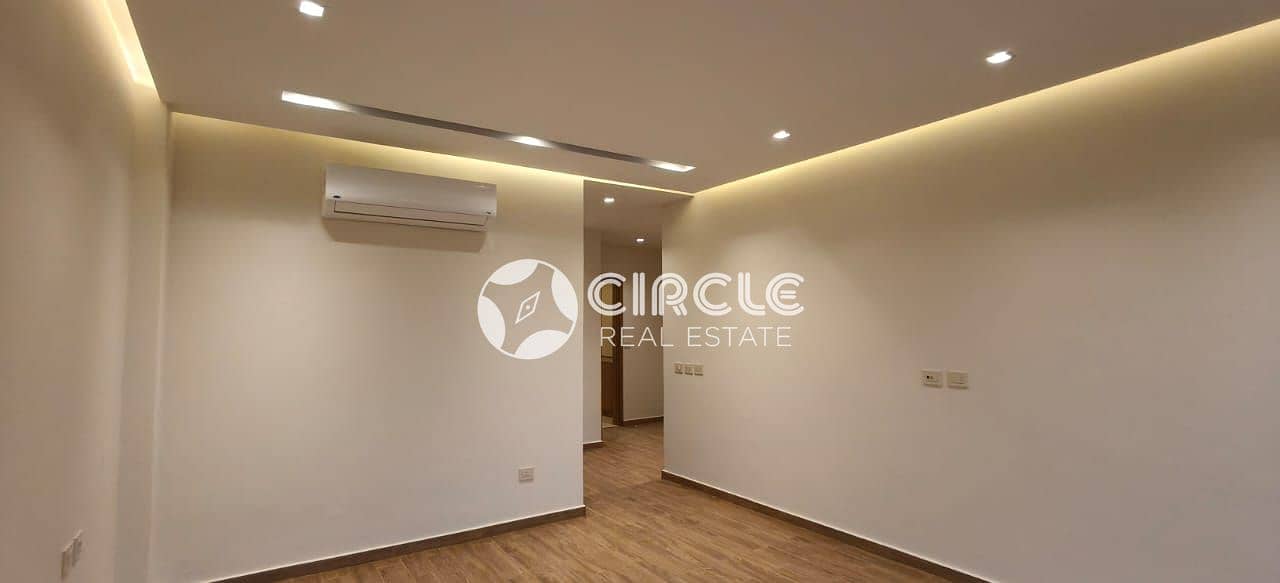 3 WhatsApp Image 2026-01-29 at 15.46. 21. jpeg