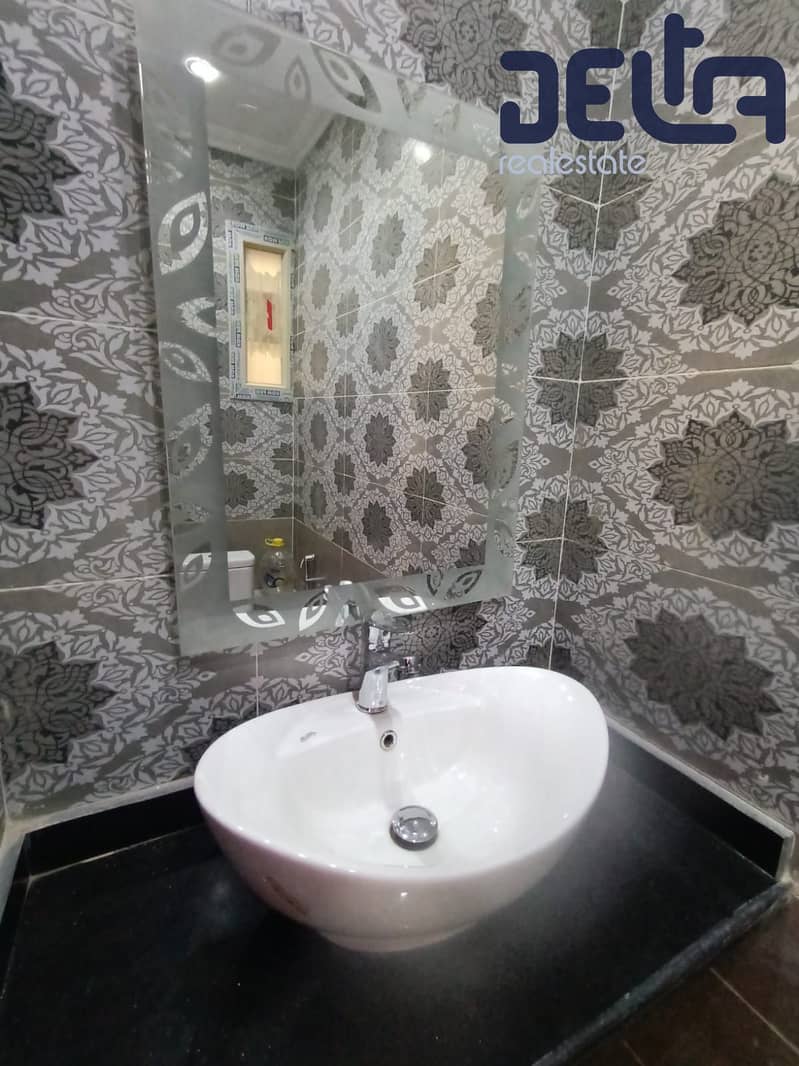 2 f62139d1-6cb1-4c53-be1a-8b855116c1e8. jpg