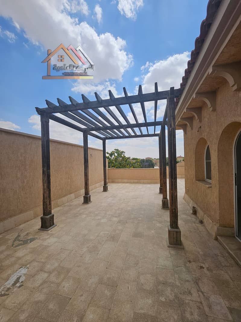 3 1b2d89b2-edd0-4f50-951d-aacc84591a79. jpeg