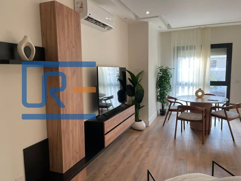 3 59f93d7a-3f74-4a29-889a-cddee81f7e80. jpg