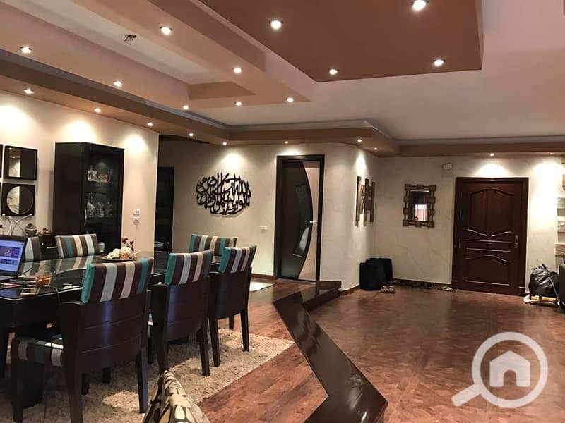 15 073ed45e-c79a-4ae8-a633-acb2d1b3e0f7. jpg