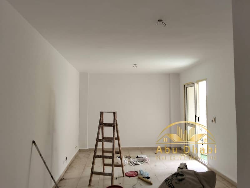 4 84d86569-bf62-42fe-9cc6-772728ec98d6. jpg