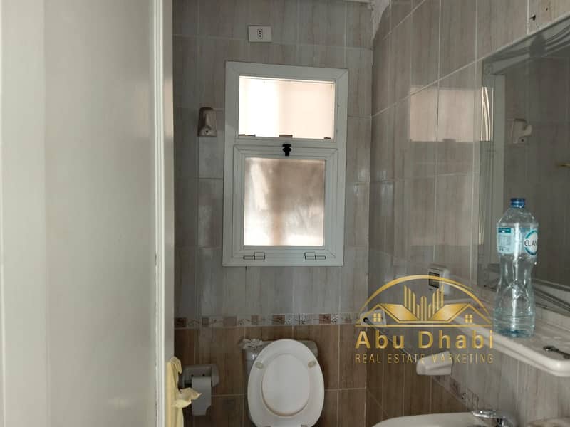 5 3d211458-765f-43a0-abd9-06a8b6c45a15. jpg