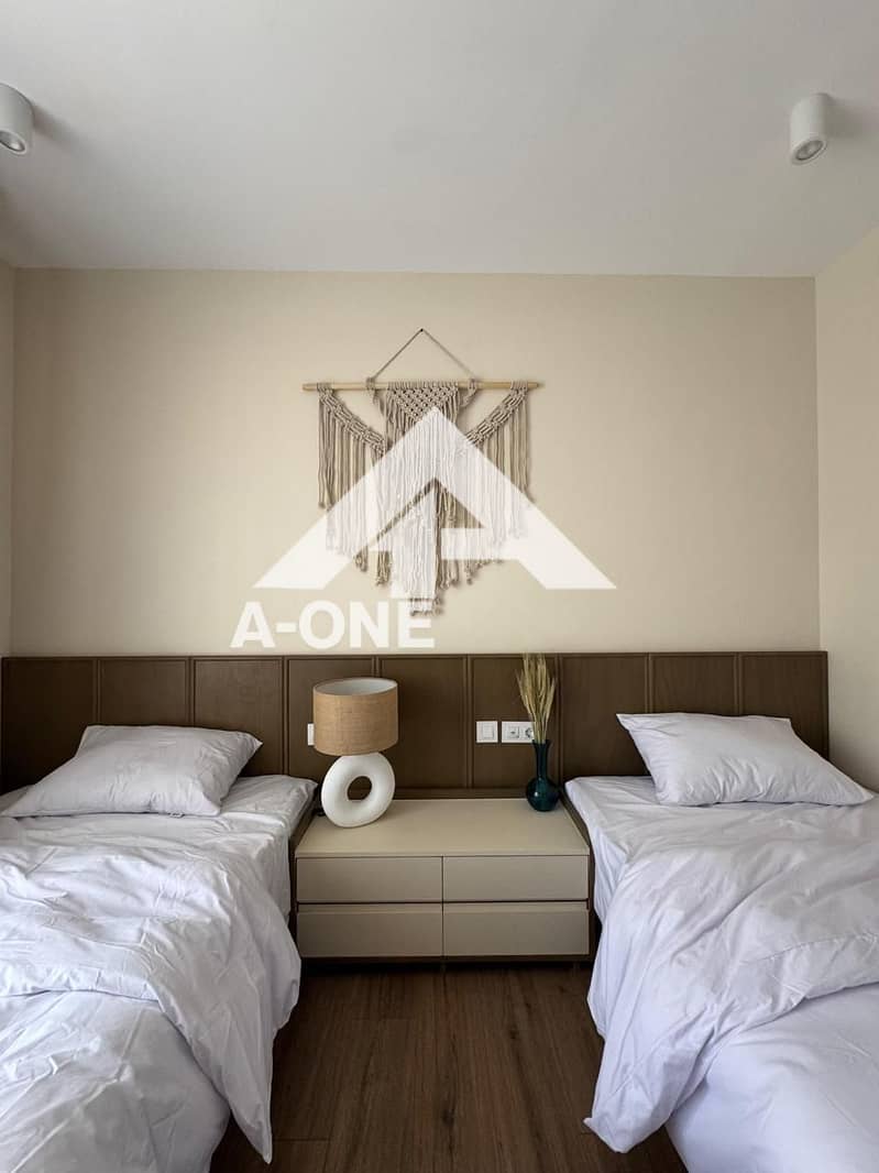 6 0e6d2abe-0ebc-42ae-a750-85c8822f1699. jpg