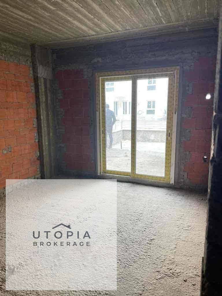 7 c2aa3e2f-d3db-429e-ac85-849a33bb5eba. jpg