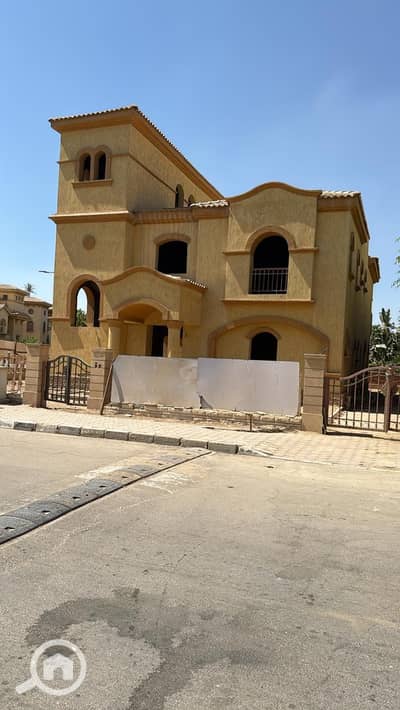 6 Bedroom Villa for Sale in New Cairo, Cairo - 73940649-ea66-4aea-a5ce-6daf598eb266. jpg