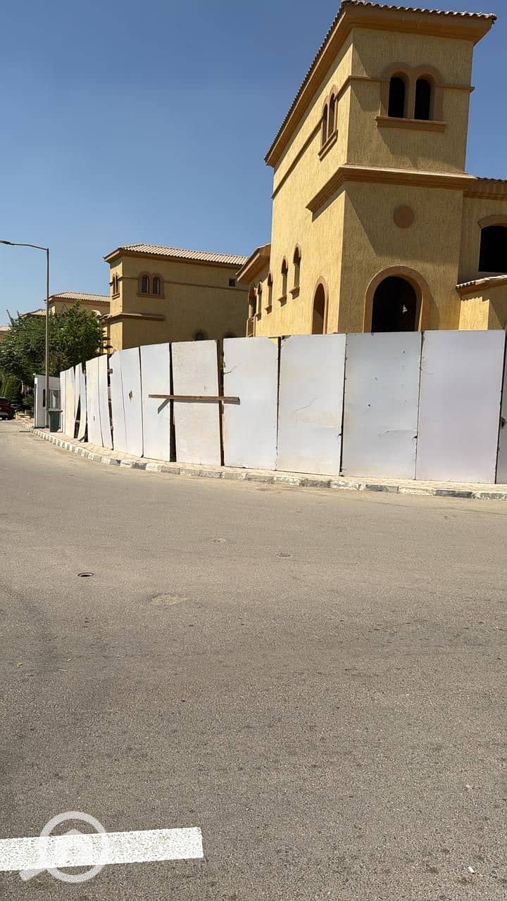 6 26816fdb-178d-48e8-8d40-bfe9e5bcb224. jpg