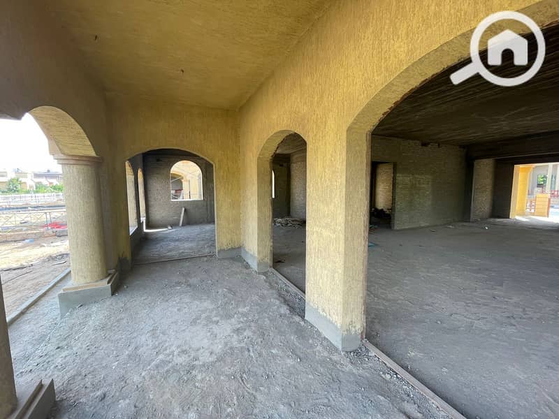 14 fdedb955-5bff-4b6f-a467-a8d642322fd5. jpg