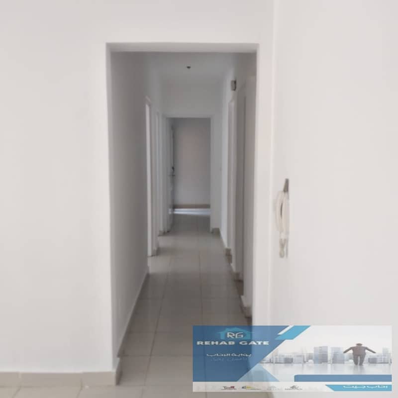 2 f699bb42-a403-4cdb-88fd-20eea2013f51. jpg