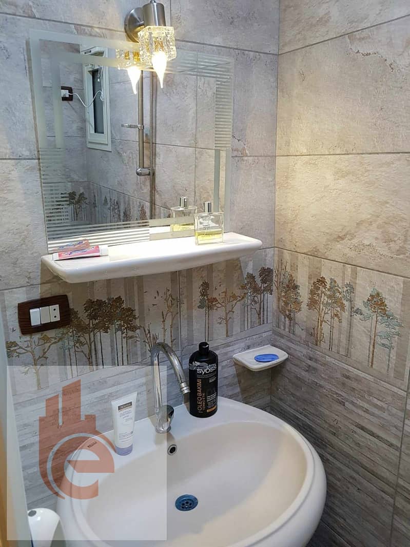 5 93dd91f0-8133-444d-a555-0a31474dd91a. jpg