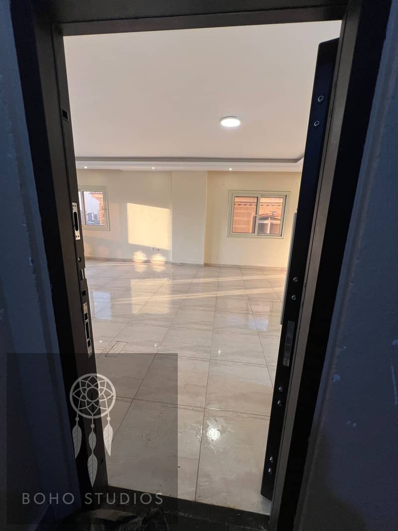 5 WhatsApp Image 2026-01-27 at 2.04. 56 AM (1). jpeg