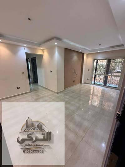 فلیٹ 4 غرف نوم للبيع في حدائق اكتوبر، الجيزة - a71371e7-18b4-4b79-9b33-13bbe551baf3. jpg