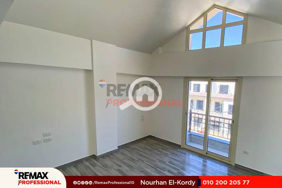 10 WhatsApp Image 2025-11-17 at 11.28. 45 AM. jpg