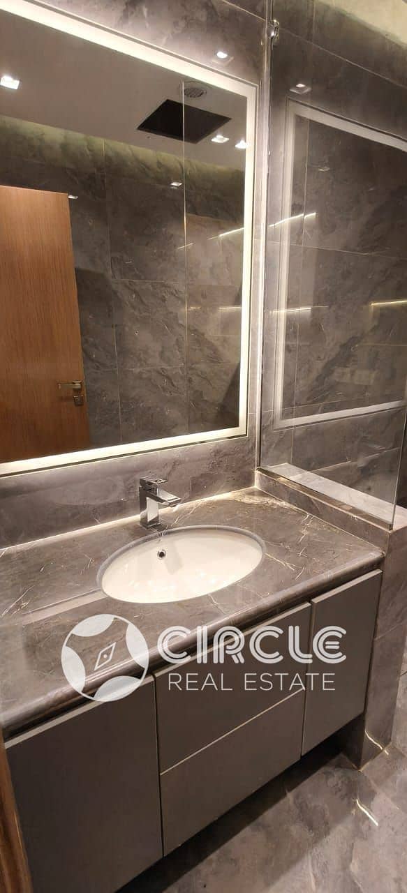 4 WhatsApp Image 2026-01-29 at 15.50. 49. jpeg