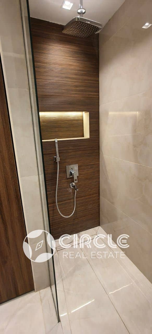 5 WhatsApp Image 2026-01-29 at 15.50. 50. jpeg