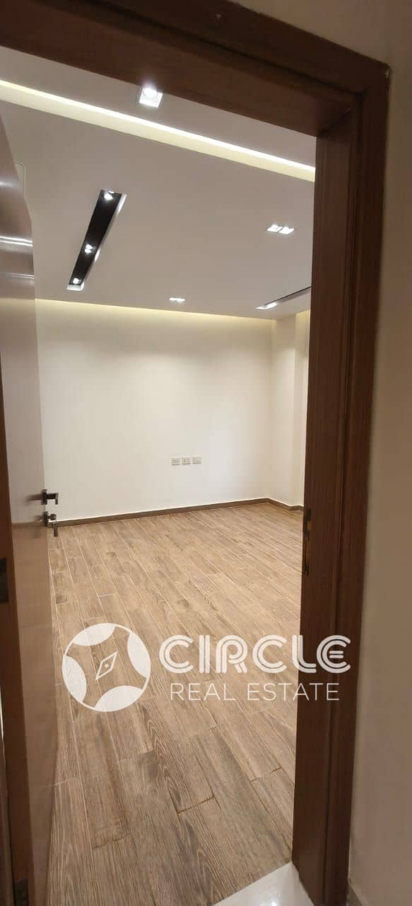 10 WhatsApp Image 2026-01-29 at 15.50. 53 (2). jpeg