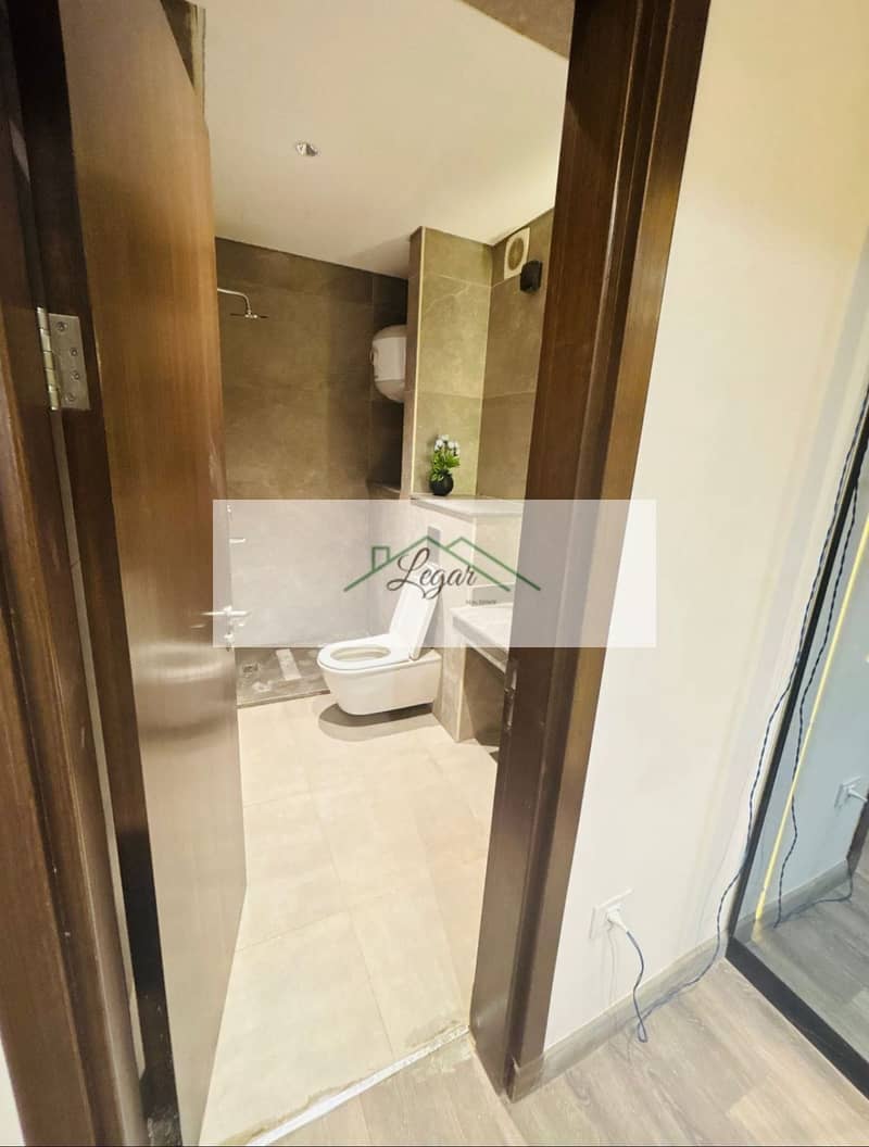 10 cb89ba94-838d-404c-abff-0db0ccd062b0. jpeg