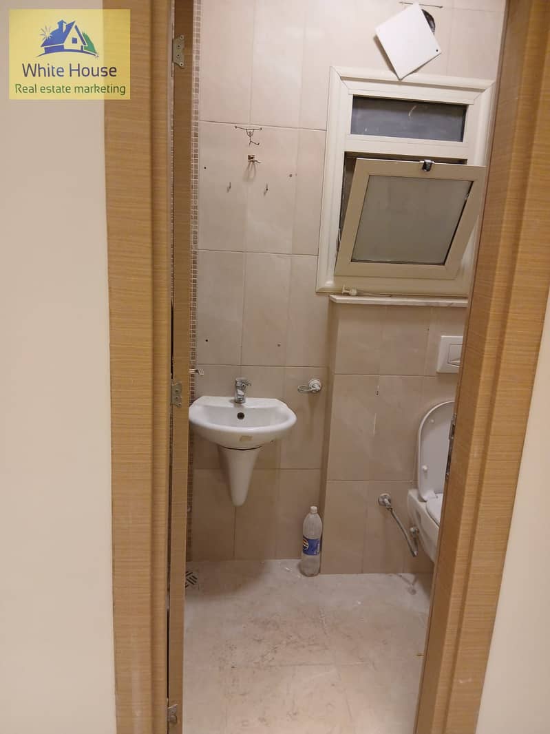 21 WhatsApp Image 2026-01-31 at 8.00. 55 AM (4). jpeg