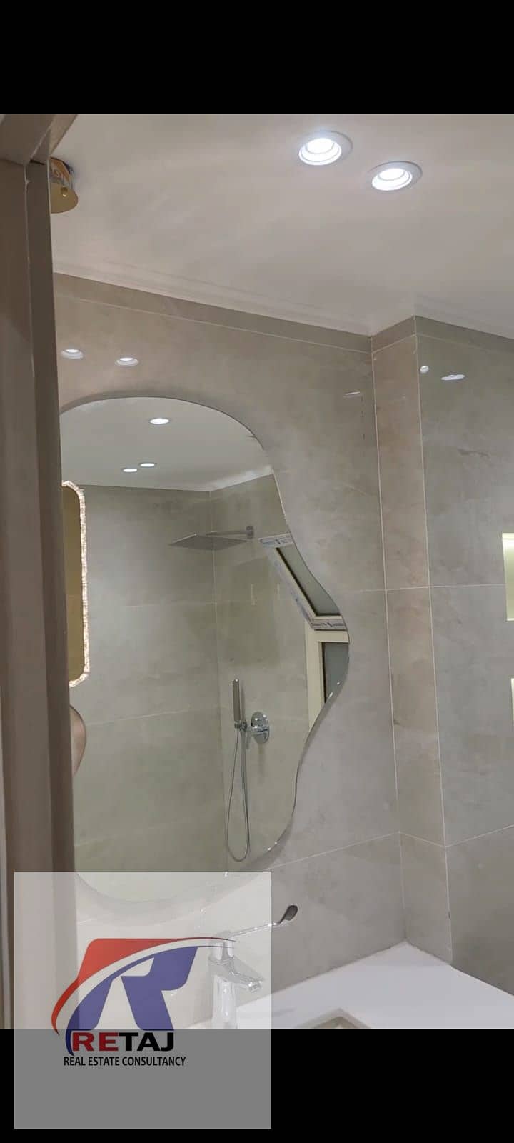 14 c251fe63-3011-4370-8b44-dad3d00723f9. jpg