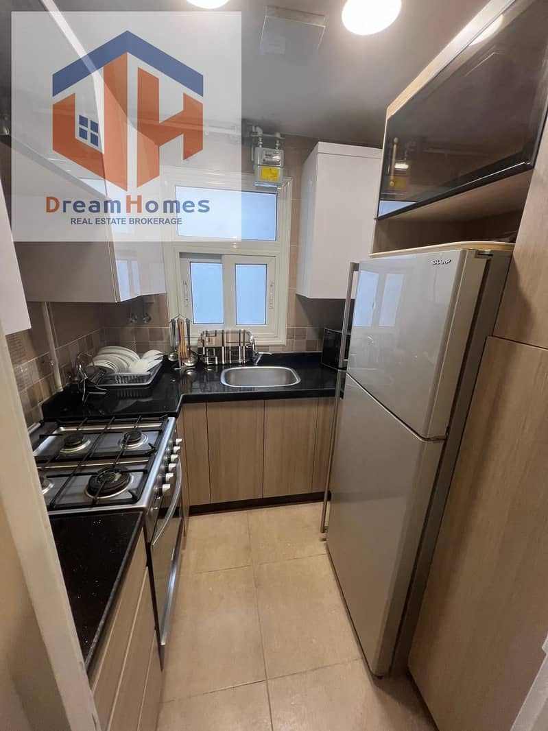 2 9d1ab7ac-861c-4e5b-b57a-fb2c50b92f28. jpg