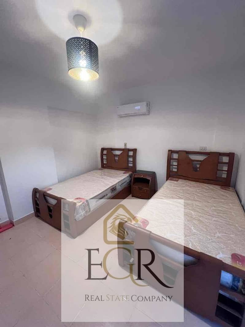 6 c4853804-319f-4e87-bdcb-e401d4a2a4f8. jpg