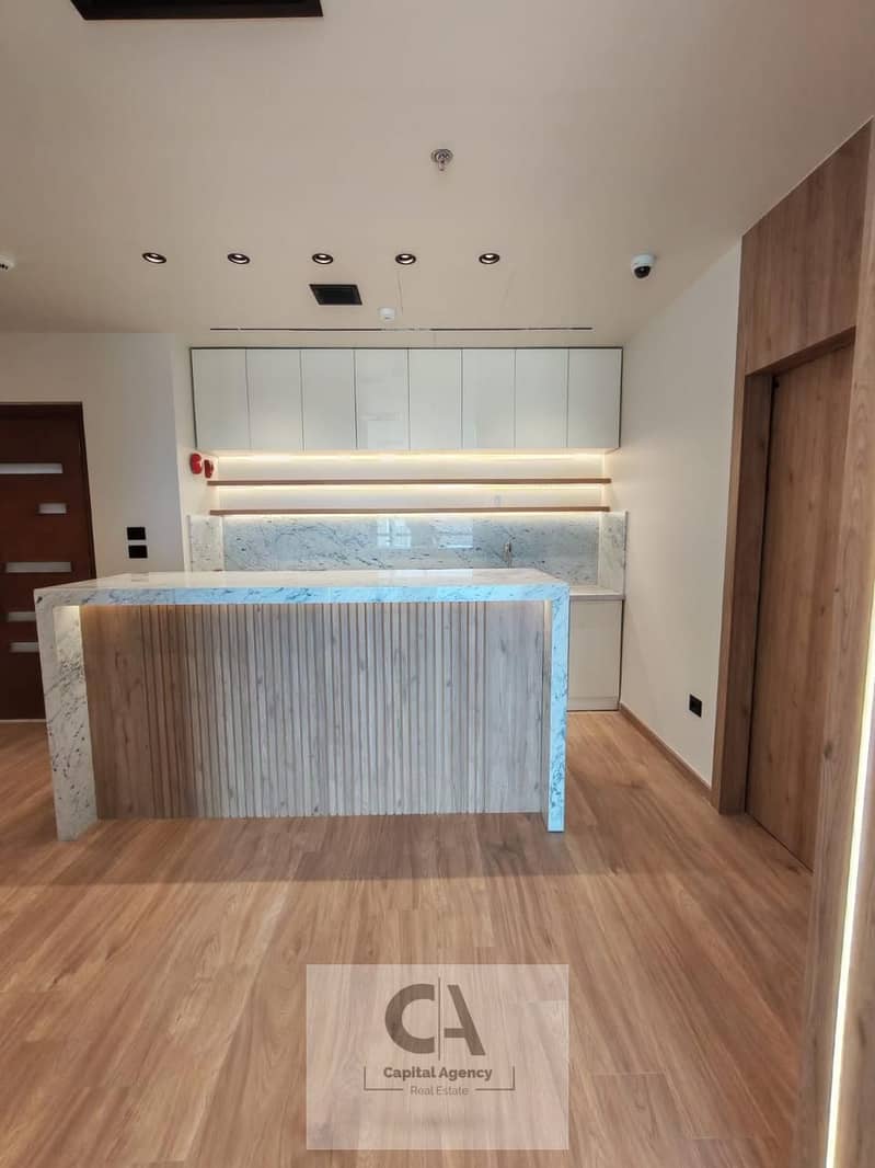 9 667a7775-2fe6-4e83-a6f3-c22759bf6bf7. jpg