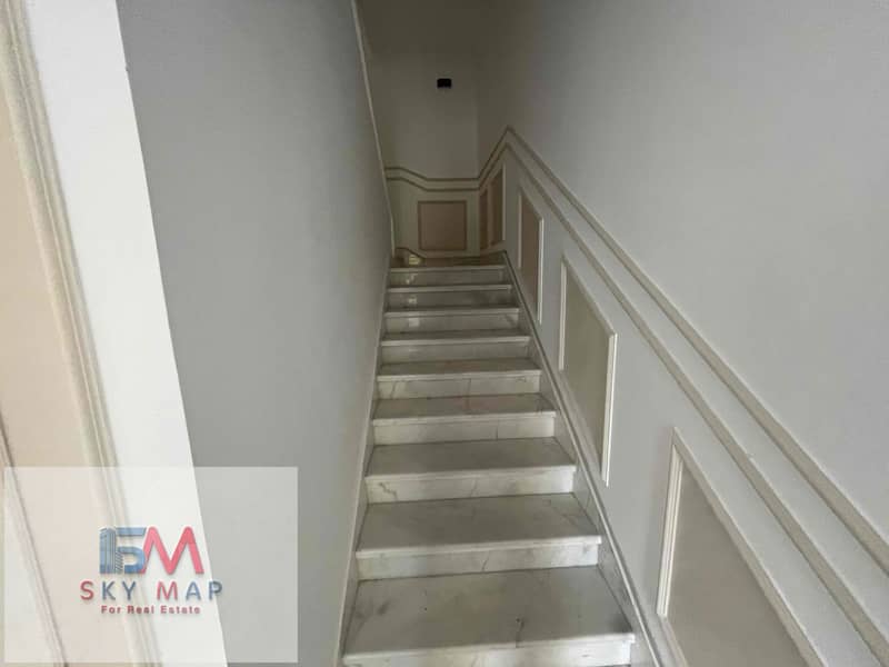 7 dd92745a-2b69-4c9a-b98f-e0777e74a975. jpg