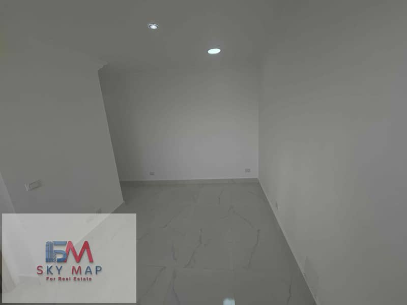 14 ad87680e-b0fd-44be-89f7-769e1dc7bd3e. jpg