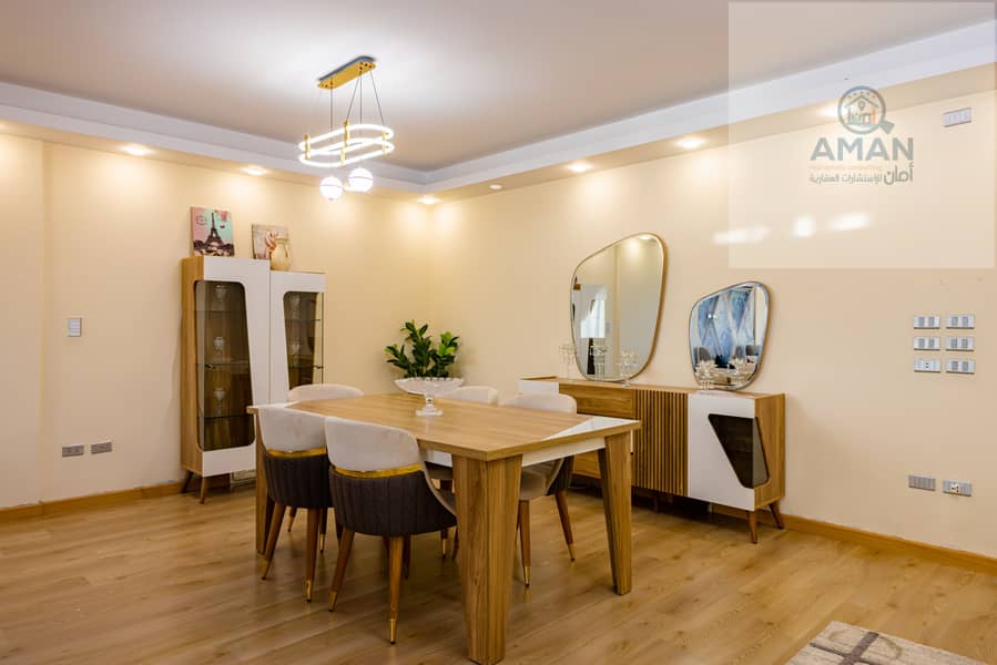 10 EX0A1772-HDR. jpg