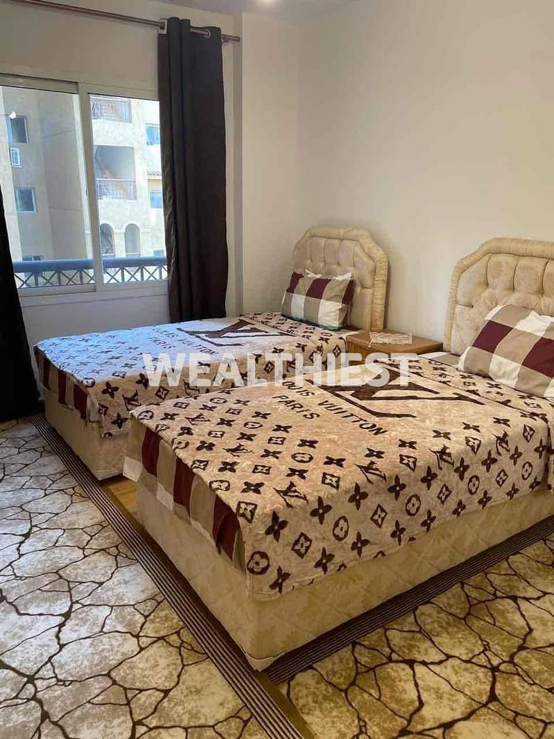 10 73f0f145-cc50-43a6-b131-acdeb7ac2c1e. jpg