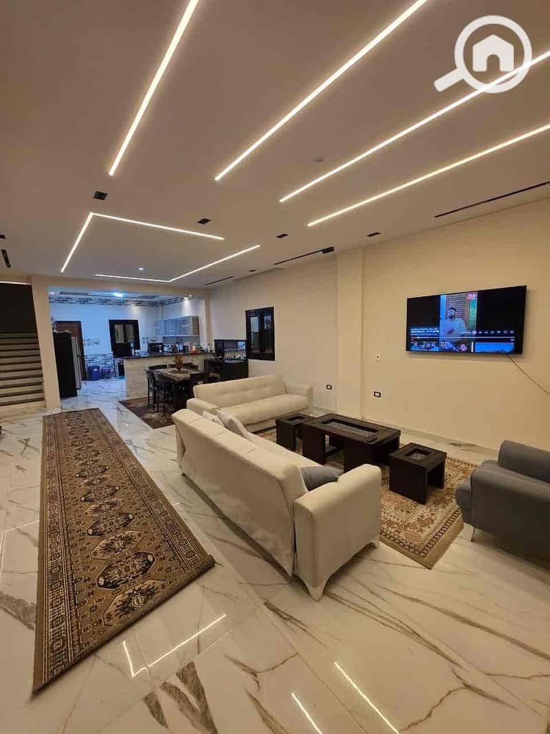 3 787b7fff-e055-45c7-a687-c95bec812d63. jpg