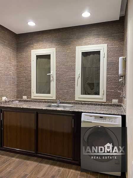 9 dqs23ssvDeOcutTg09FAmmn8kraq4CgnY7DGMqHX. jpg