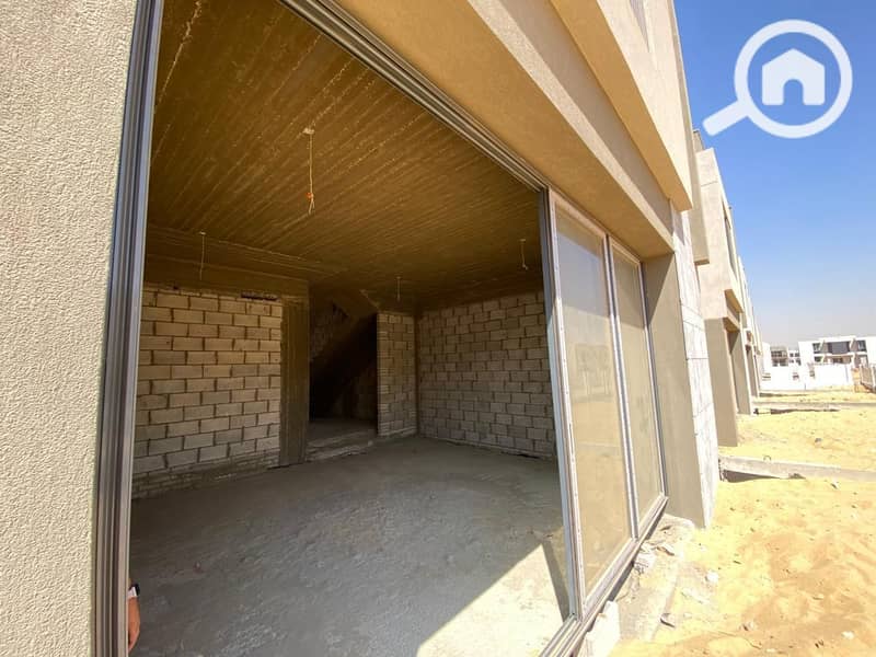 10 WhatsApp Image 2025-12-01 at 8.37. 19 PM. jpeg