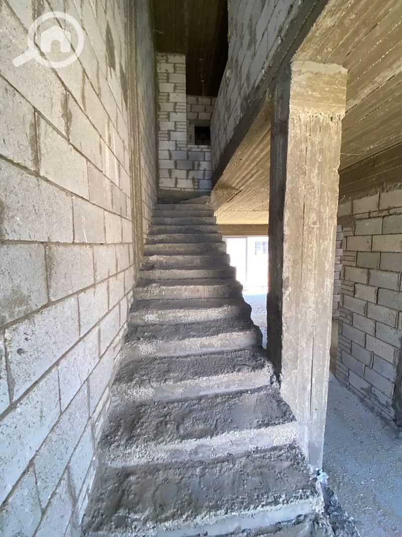 16 WhatsApp Image 2025-12-01 at 8.37. 21 PM. jpeg