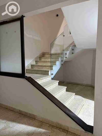 فیلا 3 غرف نوم للايجار في القاهرة الجديدة، القاهرة - 1000791106. jpg