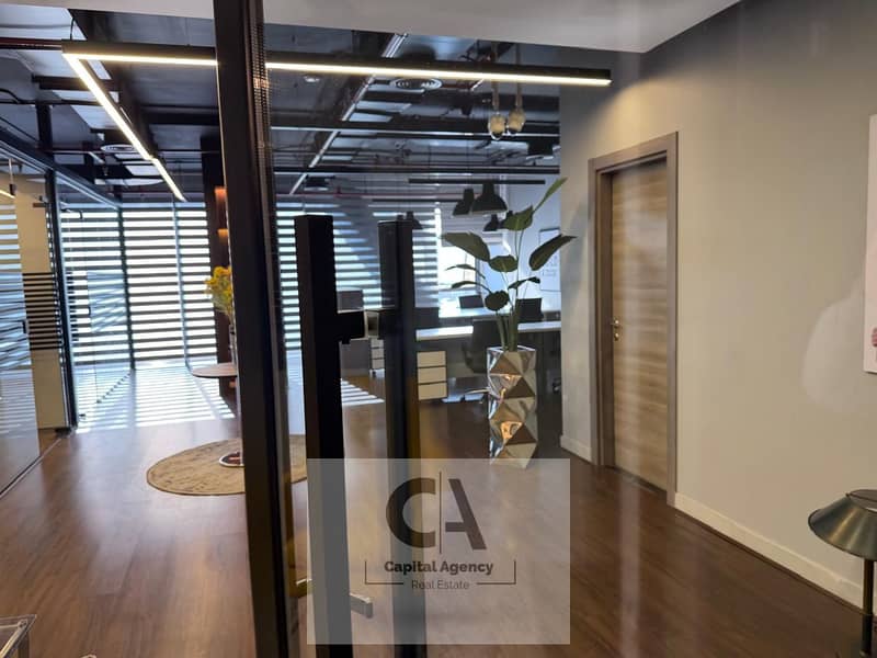 9 f5e2c90e-991e-4a33-90a7-bfc21a58e0b8. jpg