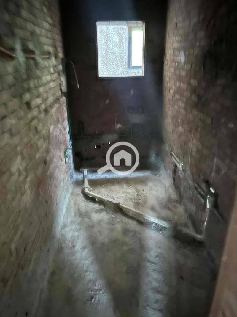 9 d3c38aff-837c-4101-9f50-1889c8b1f354. jpg