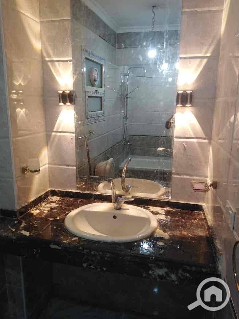 13 3e2a1952-4678-4d50-bee1-91a9ed61014d. jpg