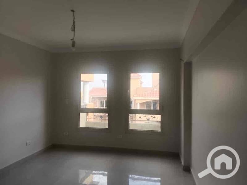 10 3eb970cf-985c-4b8f-b804-851cc4056d7a. jpg