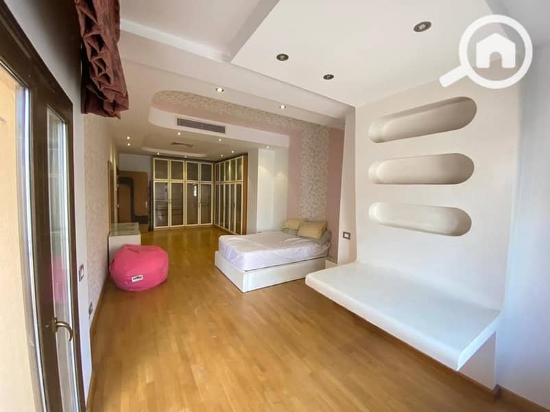 3 0b6b0ff1-5db7-40f3-9e57-19bf4d14ca91. jpg