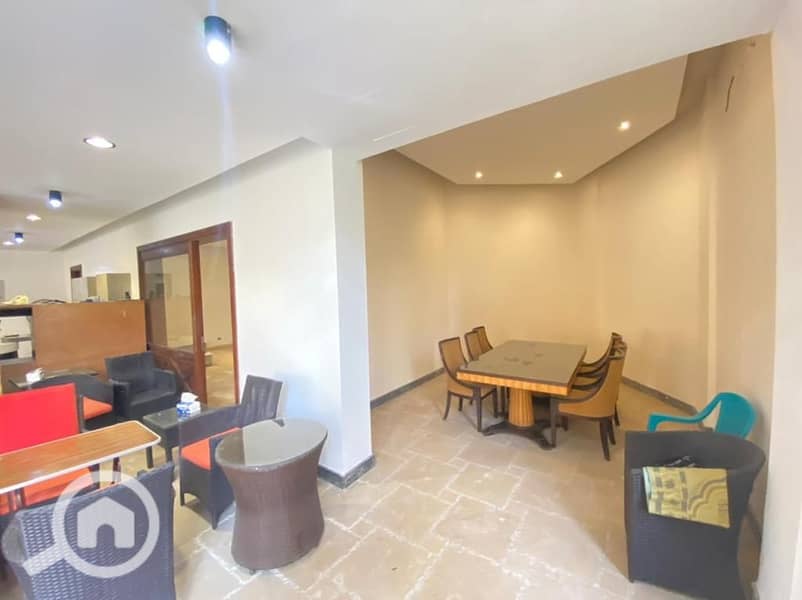 5 1ad824b9-89a1-4970-a543-f06504cfad72. jpg