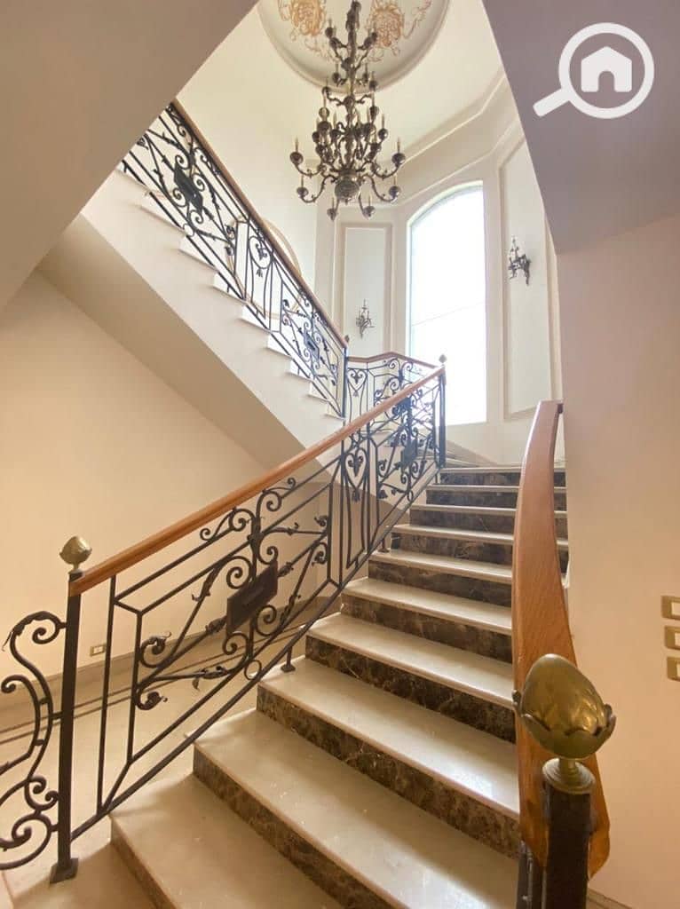 33 c731255c-6c8a-49dc-88b9-0906ade3835e. jpg