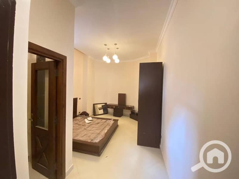 34 d1fc91ee-addb-4e4f-b9e1-e71c6a5a4599. jpg